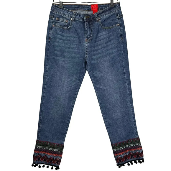 V Cristina Boho Straight Leg Jeans Capri Embroidery Artsy Tribal Pants Size 4 - Picture 1 of 8